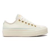 Chuck Taylor All Star Lift Sneakers