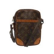 Pre-owned Canvas louis-vuitton-tasker