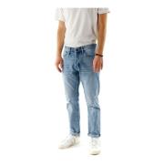 Tapered Fit Jeans