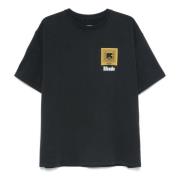 Chevron Logo Sort T-shirts og Polos