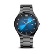 Herreur Titanium 40 mm Safirglas Titan Slim Design 10 ATM Armbånd Titan med Titanelementer 15240-727