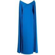 Cerulean Blue Off-Shoulder Cape Kjole