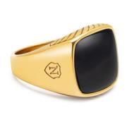 Gentlemen's Gold Signet Ring with Black Onyx