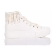 Hvide Platform Sneakers med Perle Frynser