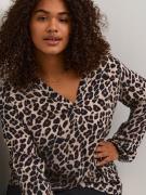 KAFFE CURVE Bluse 'Mirta'  kit / brokade / sort