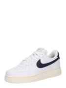 Nike Sportswear Sneaker low 'AIR FORCE 1 '07 FLYEASE'  sort / hvid