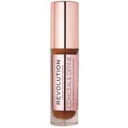 Makeup Revolution Conceal & Define C16