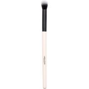 Estelle & Thild BioMineral Blending Eyeshadow brush