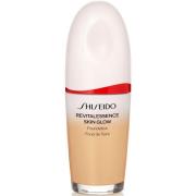 Shiseido RevitalEssence Skin Glow Foundation SPF30 230 Alder