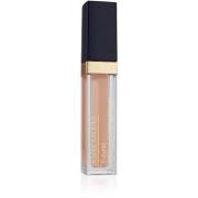 Estée Lauder Futurist Soft Touch Brightening Skincealer 2C Light