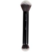 Brushworks No. 6 Double Ended Powder and Buff Brush