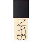 NARS   Light Reflecting Foundation Siberia