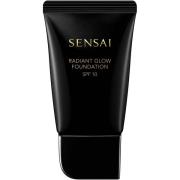 Sensai Radiant Glow Foundation RG204.5