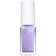 Depend O2 Dolly Dreamland 5219 Sugar Plum Lane