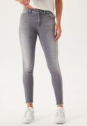 ONLY Onlblush Mid Skin Ank Rw Dnm  Medium Grey Denim XS/32