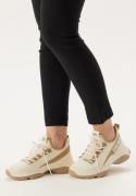 Steve Madden Mac-E Sneaker Irish Cream 40