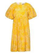 Calyita Dresses & Skirts Dresses Casual Dresses Short-sleeved Casual Dresses Yellow Molo