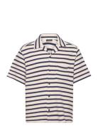 Tiro Resort Stripe Shirt Designers Shirts Short-sleeved Beige J. Lindeberg