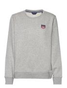 Reg Retro Shield C-Neck Sweat Tops Sweatshirts & Hoodies Sweatshirts Grey GANT