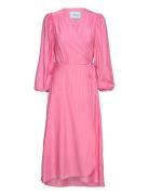 Josia Wrap Dress Knælang Kjole Pink Minus