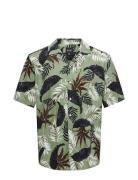 Onswayne Life Aop Ss Viscose Shirt Noos Tops Shirts Short-sleeved Khaki Green ONLY & SONS