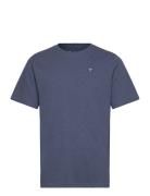 Loke Badge T-Shirt - Regenerative O Tops T-Kortærmet Skjorte Navy Knowledge Cotton Apparel