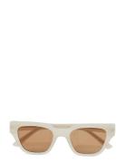 Kaws Accessories Sunglasses D-frame- Wayfarer Sunglasses White A.Kjærbede