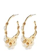 Focus Recycled Hoop Earrings Accessories Jewellery Earrings Hoops Gold Pilgrim