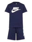 Nkn Club Tee & Short Set Sport Sets With Short-sleeved T-shirt Navy Nike