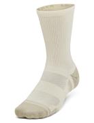 Ua Performance Tech 3Pk Crew Sport Socks Regular Socks Beige Under Armour