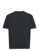 Nb Over Dyed Pocket T Shirt Black Designers T-Kortærmet Skjorte Black Nikben