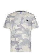 Adidas Train Essentials Camo Aop T-Shirt Sport Men Men Sports Clothes Sport Tops Sport T-Skjorte Beige Adidas Performance