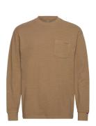 Ls Authentic Pkt Tee Garment D Tops T-Langærmet Skjorte Brown LEVI´S Men