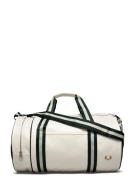 Classic Barrel Bag Bags Weekend & Gym Bags Cream Fred Perry