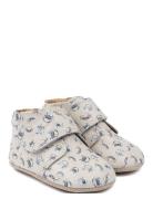 Beginners? Velcro Print Slippers Hjemmesko Blue Pom Pom