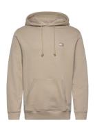 Tjm Reg Badge Hoodie Ext Tops Sweatshirts & Hoodies Hoodies Beige Tommy Jeans