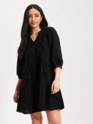 Vero Moda - Korte kjoler - Black - Vmpretty 3/4 Tunic Wvn Ga Noos - Kjoler