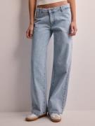 Only - Wide leg jeans - Light Blue Denim - Onlkane Low Waist Wide Leg Dnm - Jeans
