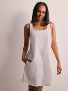 JJXX - Korte kjoler - Blanc de Blanc - Jxstella Sl Short Dress Wvn Sn - Kjoler