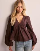 Nelly - Brun - Perfect Puff Sleeve Blouse