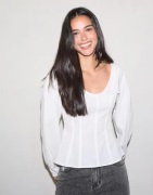 Nelly - Hvid - Shaped V-neck Blouse