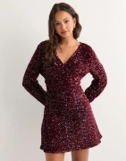 Pieces - Rød - Pckam Ls V-Neck New Dress Jrs Bc